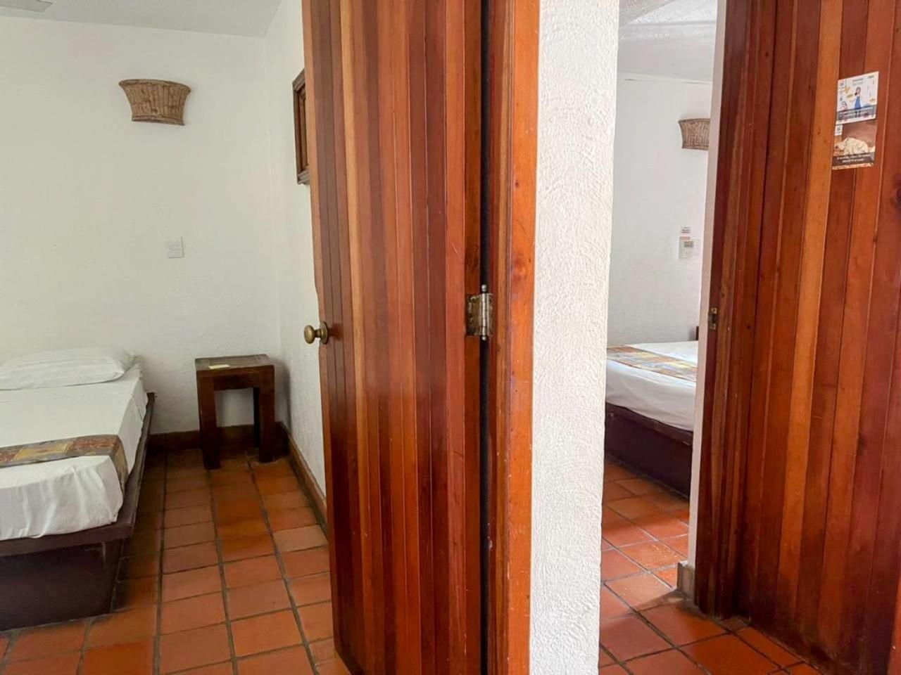 Casa Shaguiba Hotel Crucecita  Exterior foto